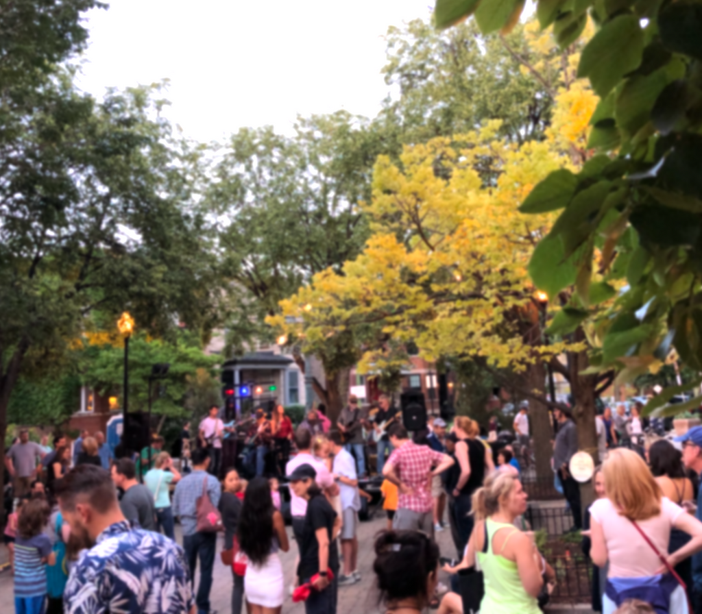 Final Lincoln Square Summer Concert In Giddings Plaza in Chicago