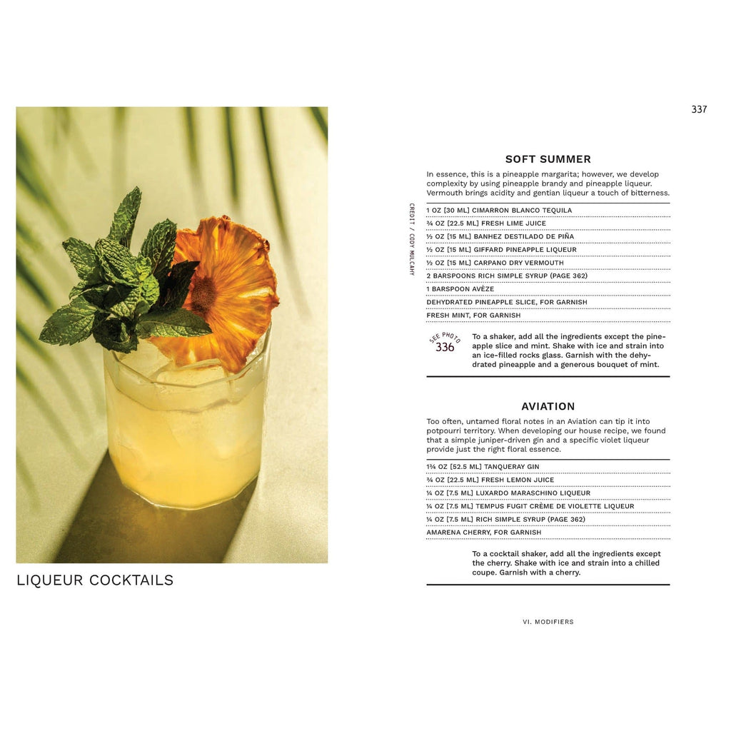 The Bartender's Library: A Guide to Curating Spirits and Creating Cocktails Chronicle Books Books - Cooking
