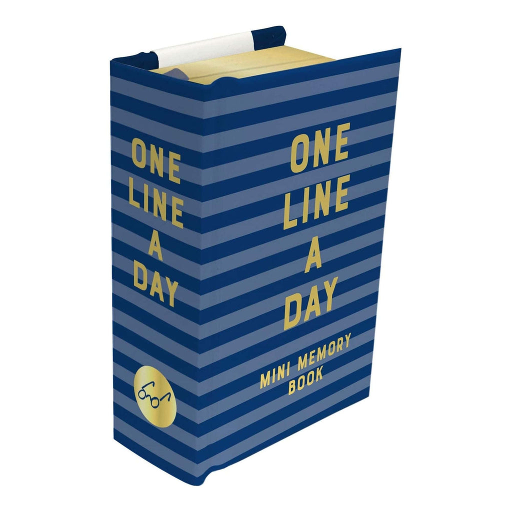 Navy Stripes Mini One Line a Day: A One-Year Memory Book Chronicle Books Books - Guided Journals & Gift Books