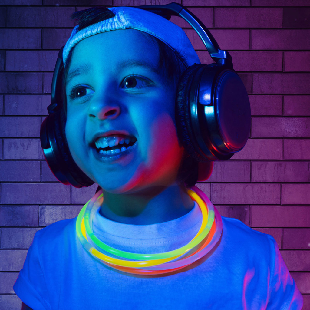 Snap And Glow Glow Sticks 50 Piece Party Pack Urban General Store