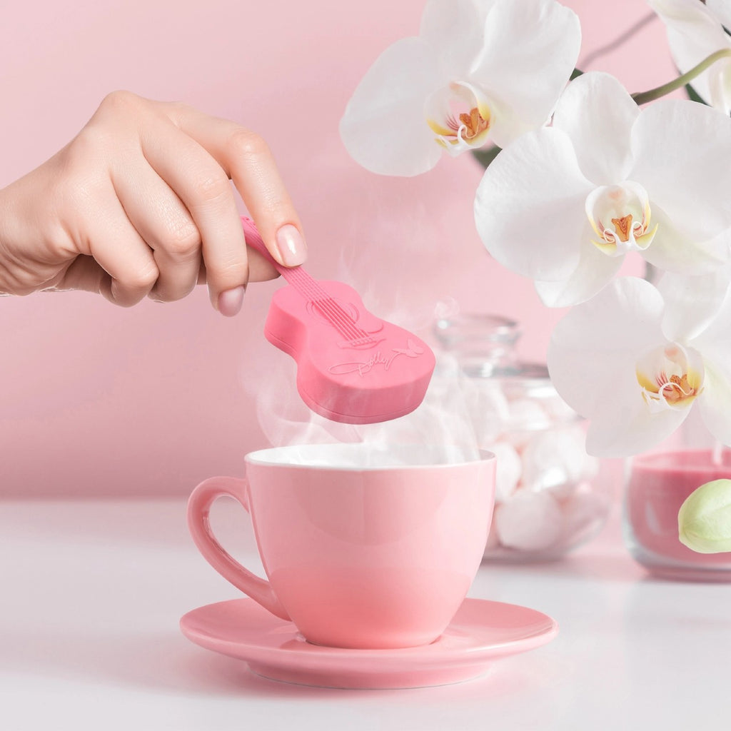 Dolly Pink Guitar Tea Infuser Fred & Friends Home - Kitchen & Dining - Tea Strainers & Infusers