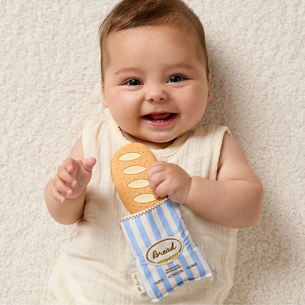 Baguette Teensy Crinkle Teether Itzy Ritzy Baby & Toddler - Pacifiers & Teethers