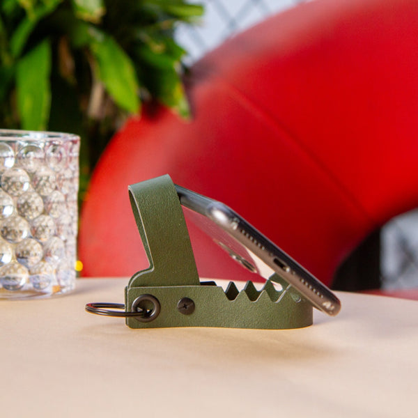 Gator Phone Stand Kikkerland Home - Utility & Tools - Cell Phone Accessories