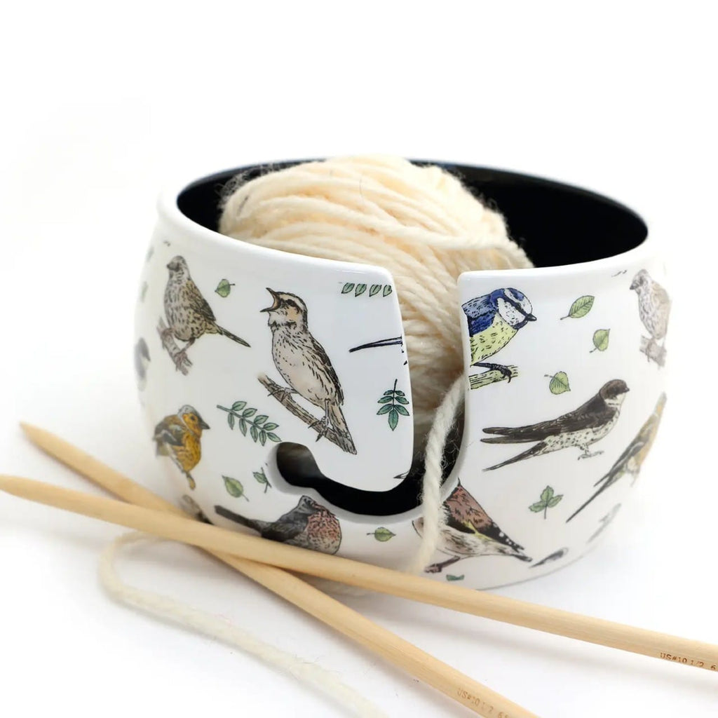 Multicolored Birds Yarn Bown Lenny Mud Home