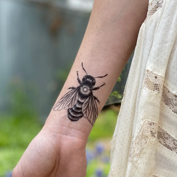 Big Bee Temporary Tattoo NatureTats Toys & Games