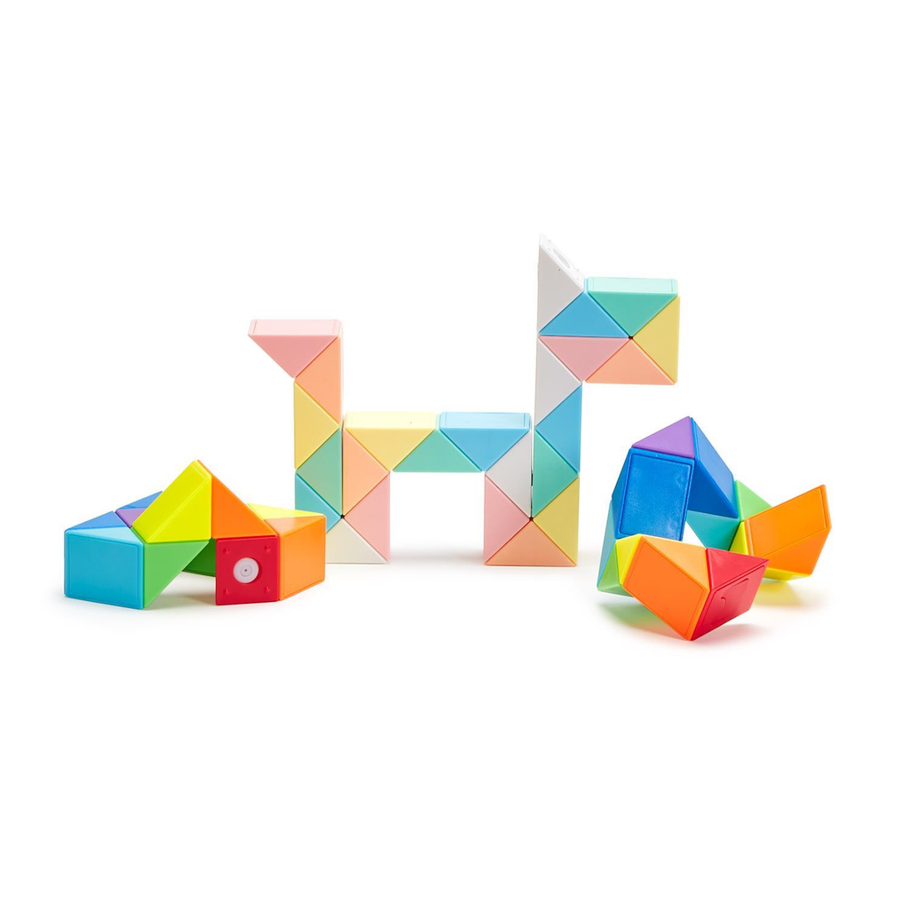 Creative Twist Fidget Links Multicolor Triangles Connecting Fidget Puzzles Two's Company Toys & Games - Fidget Toys