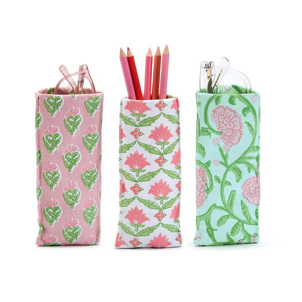 Floral Block Looking Good Weighted Eyeglass Holder Twos Company Apparel & Accessories - Pouches & Cases