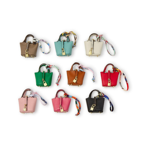 Handbags, Totes & Wallets