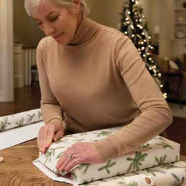 Thymes - Frasier Fir Fragranced Wrapping Paper